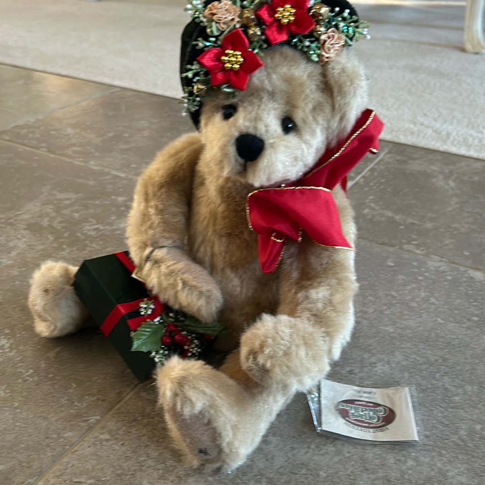 Cottage Collectibles Christmas Holiday Bear- First Edition Sarah NEW By Ganz